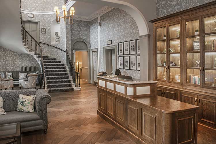 hotel devere4