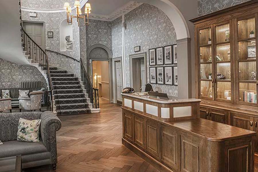 hotel devere6